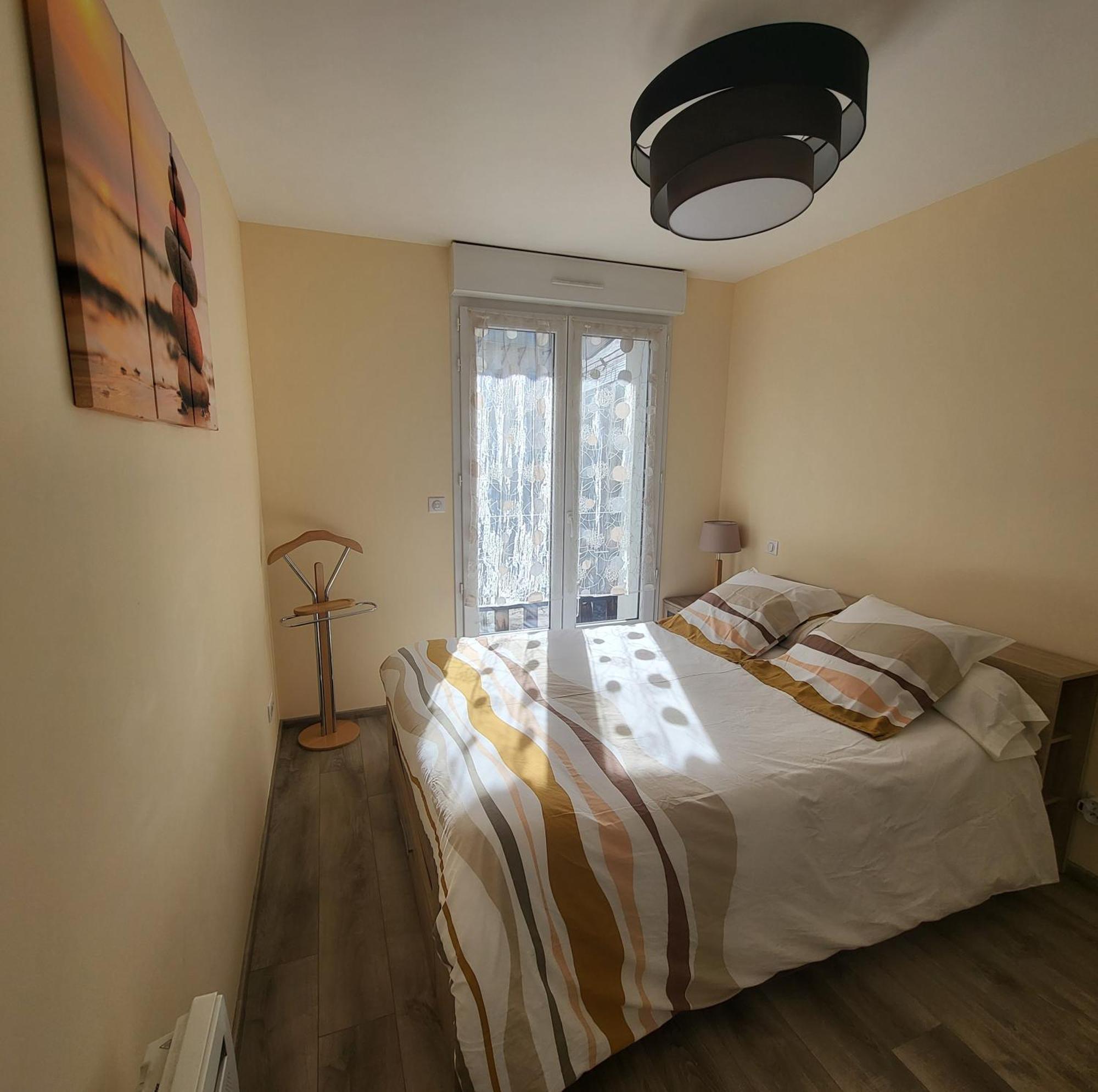 Le Touristic Appartements Люс-Сен-Совер Екстериор снимка