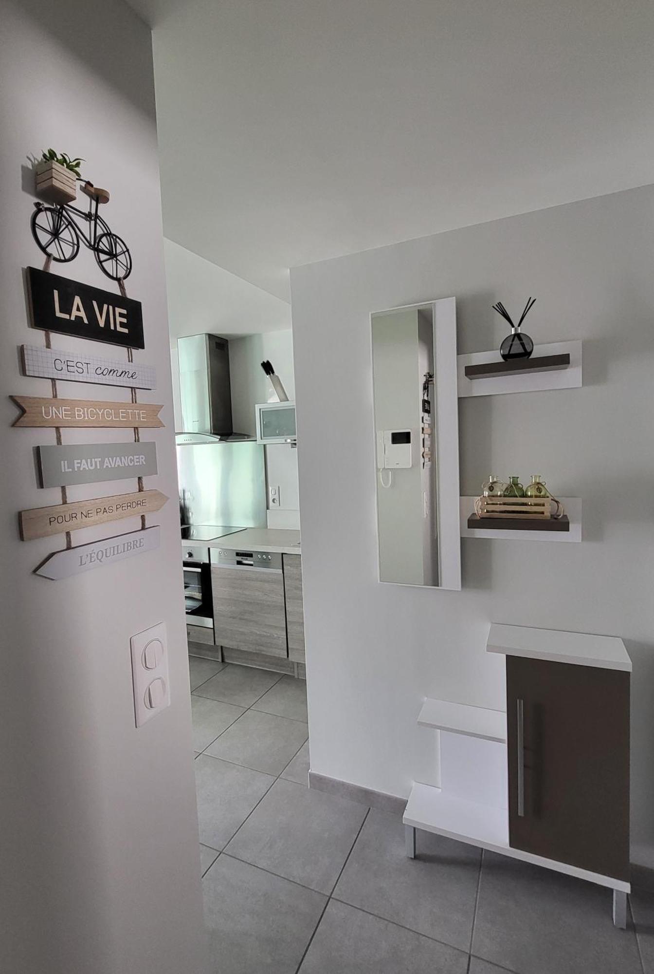 Le Touristic Appartements Люс-Сен-Совер Екстериор снимка