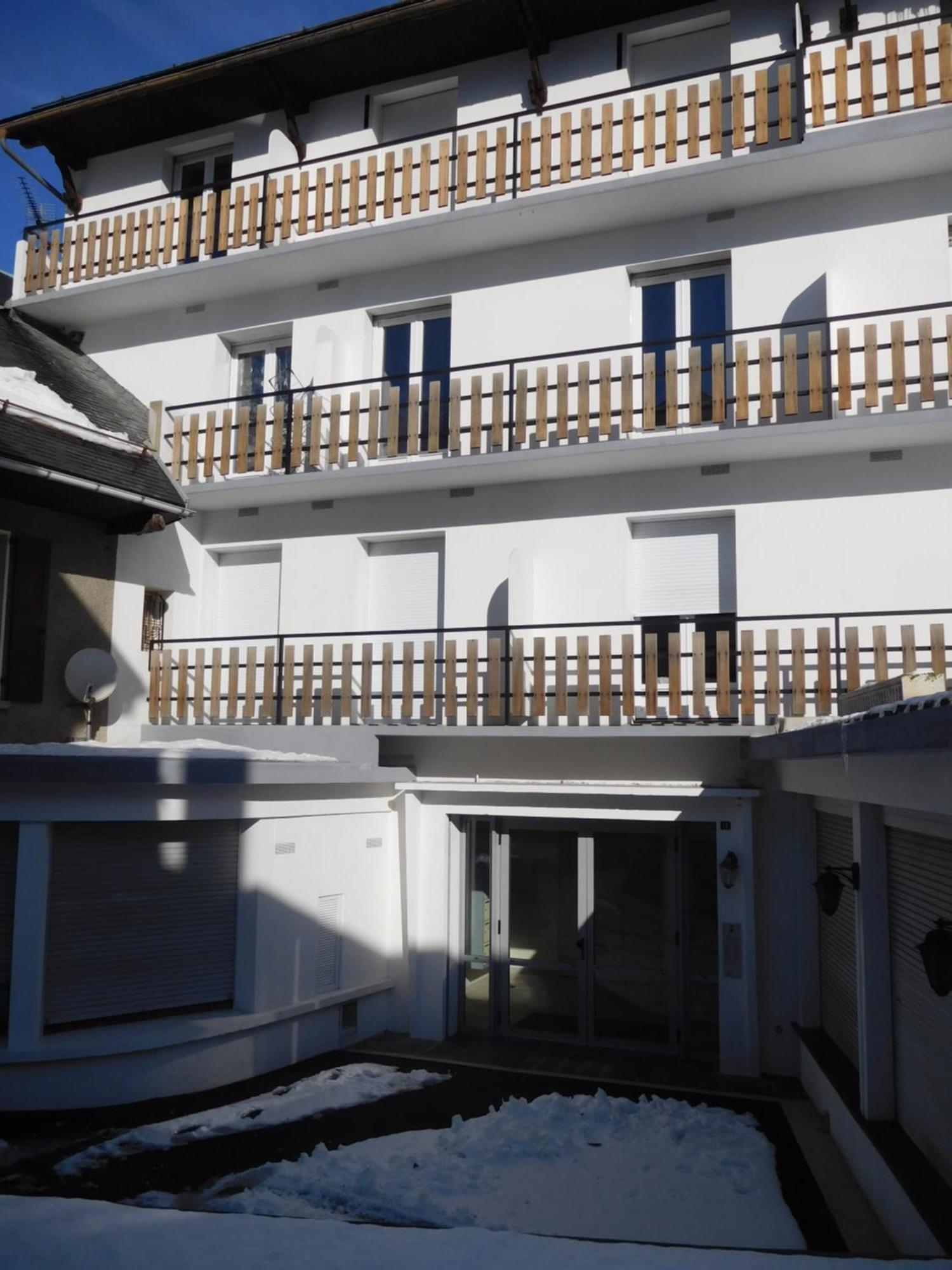 Le Touristic Appartements Люс-Сен-Совер Екстериор снимка